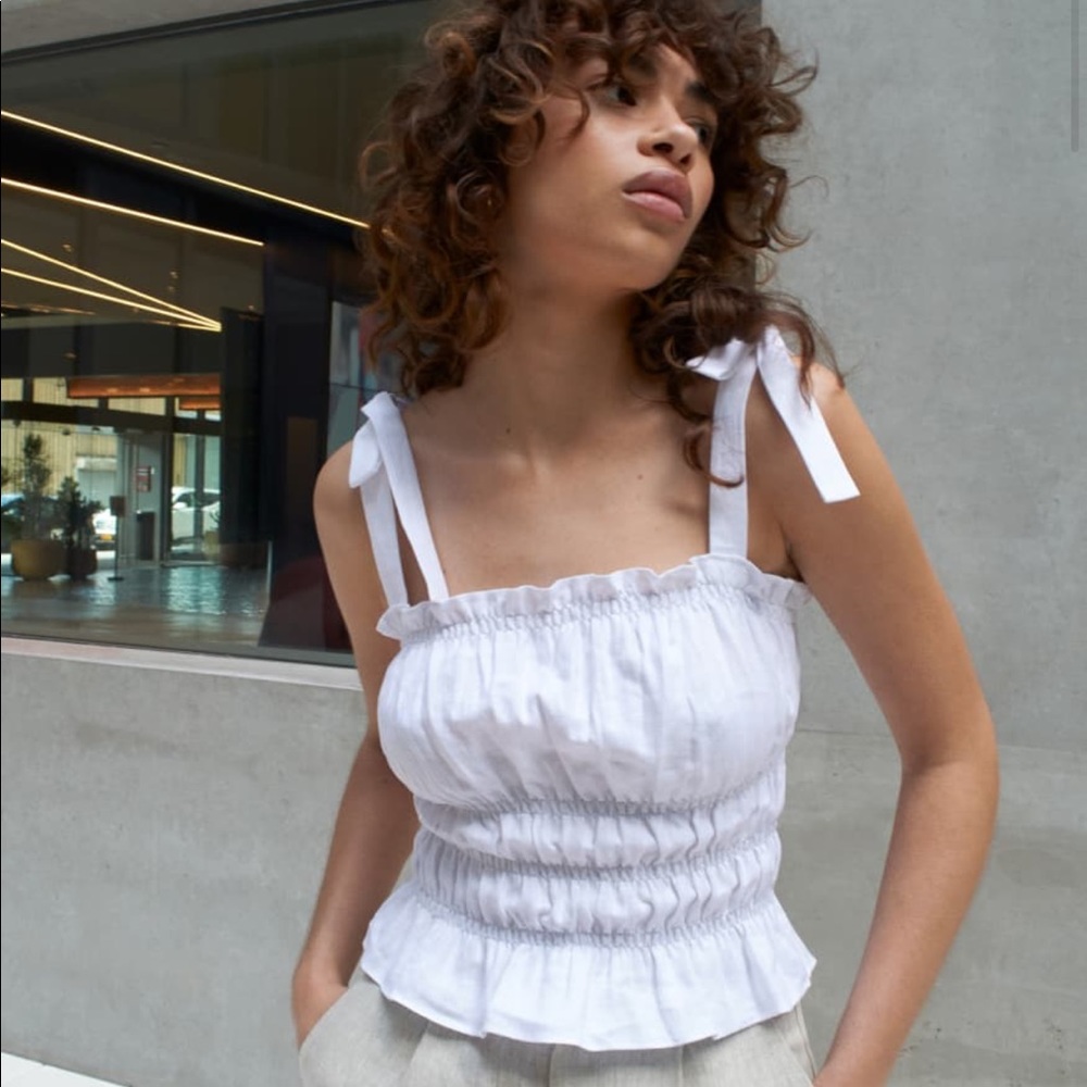 Reformation — Dandelion Top (Size XS) NWOT